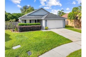 2919 SUMMER WINDS CIRCLE, ST CLOUD, FL 34769 Sold 10/29/25