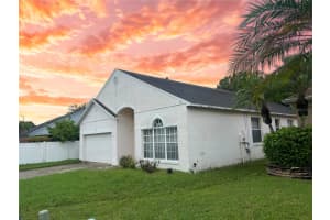 1829 SNARESBROOK WAY, ORLANDO, FL 32837 - MLS#MFRS5136264