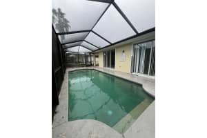 2915 SUNSET LAKES BOULEVARD, KISSIMMEE, FL 34747 - MLS#MFRS5136311