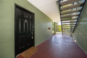 2007 DIXIE BELLE DRIVE, ORLANDO, FL 32812 - MLS#MFRS5136339