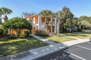 203 New Providence Promenade #203, DAVENPORT