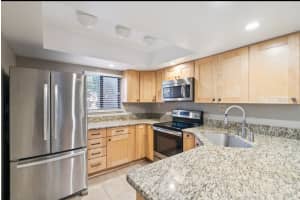 1056 MICHIGAN STREET, ORLANDO, FL 32806 - MLS#MFRS5136392