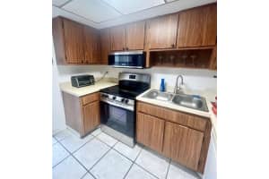 3 LAS BRISAS WAY, KISSIMMEE, FL 34743 - MLS#MFRS5136393