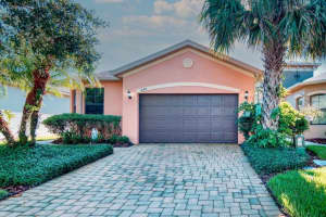 640 Grand Canal Dr, KISSIMMEE