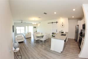 697 STONEY POINT CIRCLE, DAVENPORT, FL 33896 - MLS#MFRS5136450