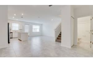 151 BOGEY DRIVE, DAVENPORT, FL 33896 - MLS#MFRS5136538