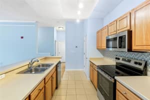 12204 WILD IRIS WAY, ORLANDO, FL 32837 - MLS#MFRS5136563
