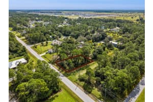 714 SE SARASOTA, PALM BAY, FL 32909 - MLS#MFRS5136715