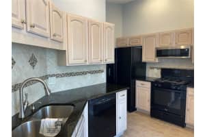 386 CELLO STREET, DAVENPORT, FL 33896 - MLS#MFRS5136832