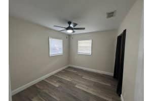 216 FLORIDA AVENUE, DUNDEE, FL 33838 Sold 11/26/25