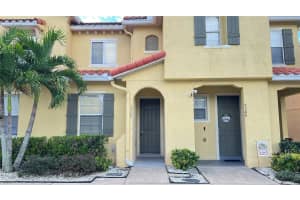 5350 PARADISE CAY CIRCLE, KISSIMMEE, FL 34746 - MLS#MFRS5136980