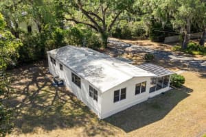 112 MCCLENDON STREET, LADY LAKE, FL 32159 - MLS#MFRS5136996