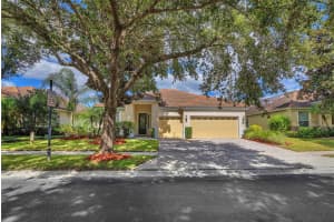 524 DOUGLAS EDWARD DRIVE, OCOEE, FL 34761 - MLS#MFRS5137026