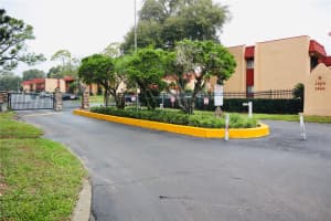 2852 POWERS DRIVE, ORLANDO, FL 32818 - MLS#MFRS5137057