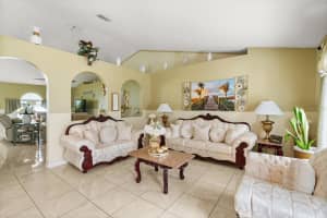 1356 DUNBARTON COURT, KISSIMMEE, FL 34758 - MLS#MFRS5137081