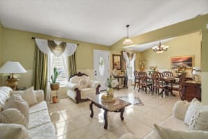 1356 DUNBARTON COURT, KISSIMMEE, FL 34758 - MLS#MFRS5137081
