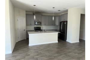 2621 CAMDEN PARK LOOP, DAVENPORT, FL 33837 - MLS#MFRS5137094