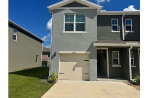 2333 Penguin Blvd, DAVENPORT