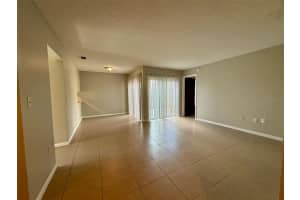 422 HUNTER CIRCLE, KISSIMMEE, FL 34758 - MLS#MFRS5137148