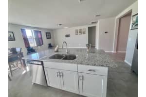 384 GUADLUPE STREET, HAINES CITY, FL 33844 - MLS#MFRS5137301