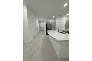 2978 CANARY AVENUE, DAVENPORT, FL 33837 - MLS#MFRS5137311