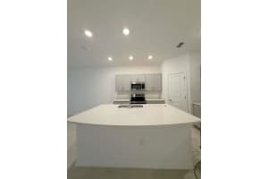 2553 PENGUIN BOULEVARD, DAVENPORT, FL 33837 - MLS#MFRS5137348