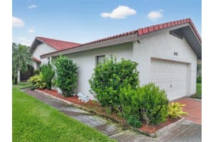 2613 SUNBURST COURT, LAKE WALES, FL 33898 - MLS#MFRS5137406