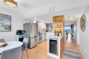 3901 DIXIE HIGHWAY, PALM BAY, FL 32905 - MLS#MFRS5137435