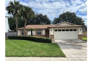 7 Paquin Dr, ST CLOUD