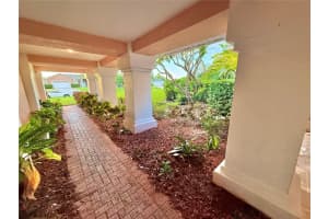 5829 GUENEVERE COURT, ST CLOUD, FL 34772 - MLS#MFRS5137470