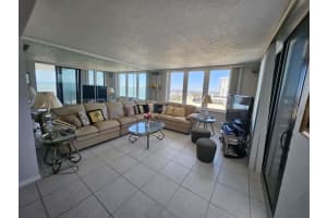 3043 ATLANTIC AVENUE, DAYTONA BEACH, FL 32118 - MLS#MFRS5137492