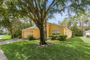 403 SANDY RIDGE DRIVE, DAVENPORT, FL 33896 - MLS#MFRS5137565
