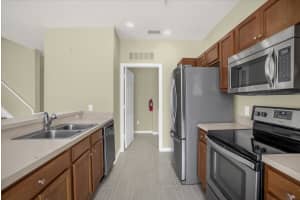 2532 GRAND CENTRAL PARKWAY, ORLANDO, FL 32839 - MLS#MFRS5137666