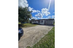 1232 ELINORE DRIVE, ORLANDO, FL 32808 - MLS#MFRS5137691