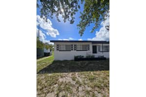 1232 ELINORE DRIVE, ORLANDO, FL 32808 - MLS#MFRS5137691