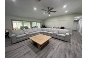 11223 County Road 223 Oxford, FL 34484 - Off Market