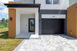 2005 BARROSO STREET, DAVENPORT, FL 33837 - MLS#MFRS5137693