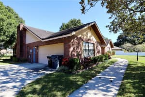 202 CRYSTAL COURT, WINTER HAVEN, FL 33880 - MLS#MFRS5137740