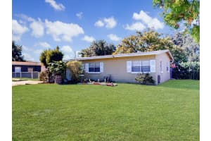 2502 BEAUMONT AVENUE, KISSIMMEE, FL 34741 - MLS#MFRS5137765