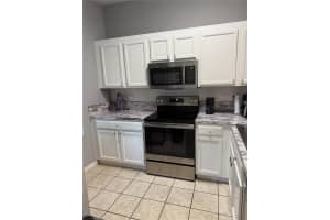 1090 PARK RIDGE CIRCLE, KISSIMMEE, FL 34746 - MLS#MFRS5137773