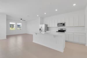 2803 MALOOF DRIVE, DAVENPORT, FL 33837 - MLS#MFRS5137793