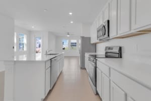 2803 MALOOF DRIVE, DAVENPORT, FL 33837 - MLS#MFRS5137793