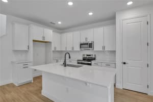 1050 CLOUD RIDGE COURT, MOUNT DORA, FL 32757 - MLS#MFRS5137805