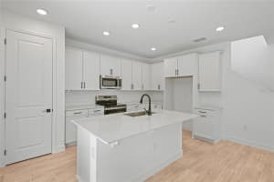 1026 CLOUD RIDGE COURT, MOUNT DORA, FL 32757 - MLS#MFRS5137807