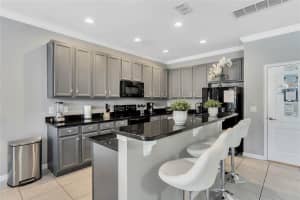 4348 ACORN COURT, DAVENPORT, FL 33837 - MLS#MFRS5137959