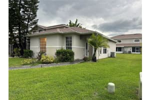 14572 LAGUNA BEACH CIRCLE, ORLANDO, FL 32824 - MLS#MFRS5138017