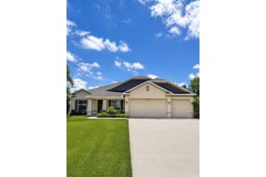 12450 Fish Cove Dr, SPRING HILL