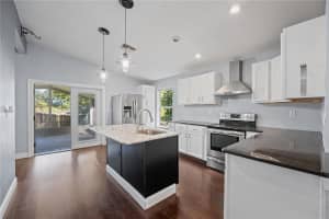 429 DIAMOND ACRES ROAD, DAVENPORT, FL 33837 Sold 12/15/25