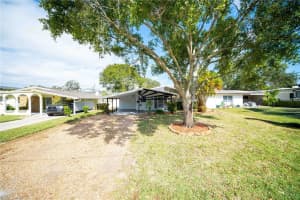 851 76TH AVENUE, ST PETERSBURG, FL 33702 - MLS#MFRS5138152