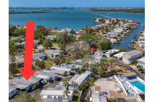 8600 42ND PLACE, ST PETERSBURG, FL 33709 - MLS#MFRS5138238